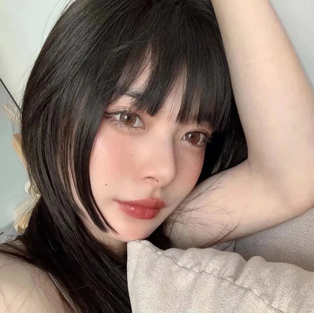 女高中生给你做饭了